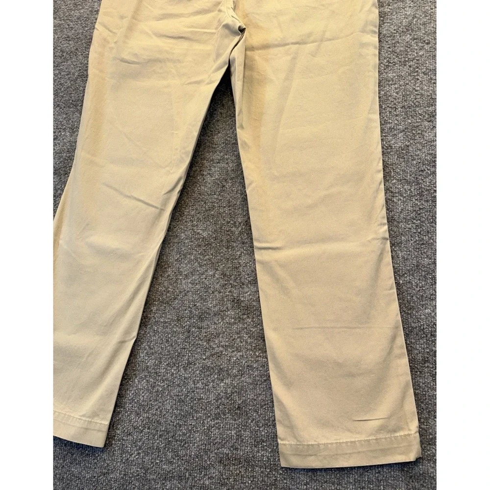 Banana Republic brand banana